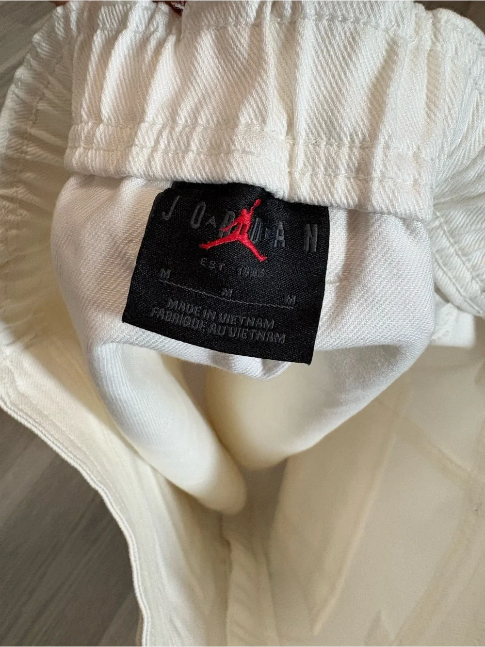 Nike Air Jordan White Cargo Skirt Size Medium